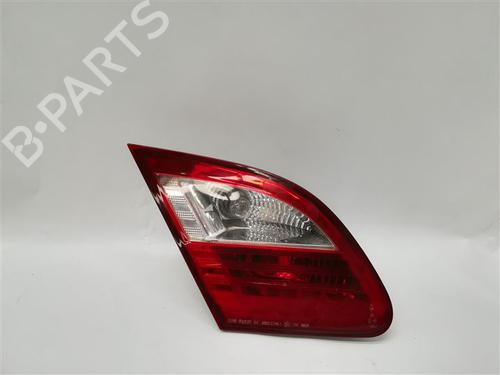 Used Left tailgate light Left tailgate light 10691617 10691617