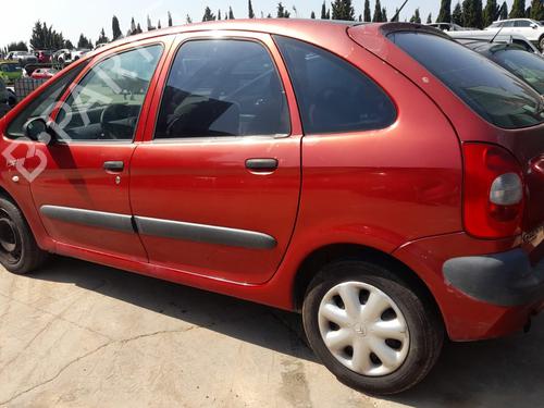 Left mirror CITROËN XSARA PICASSO (N68) 2.0 HDi | BP28019357C26 