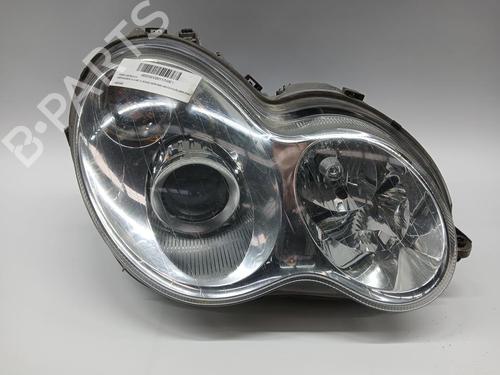 Used Right headlight Right headlight 37471334 37471334