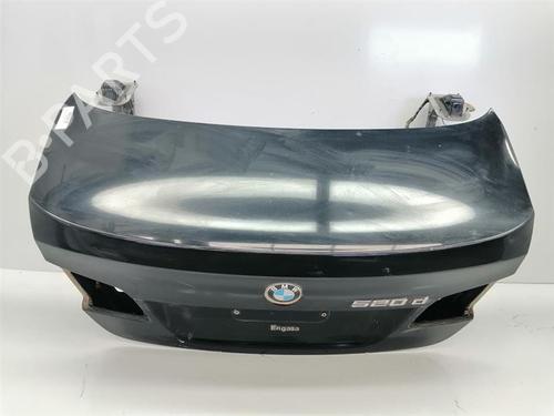 tailgate-bmw-5-f10-2009-2010-2011-2012-2013-2014-2015-2016-37032269 main image