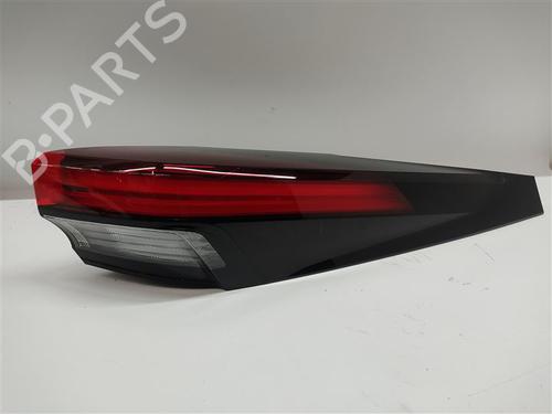 Used Right taillight Right taillight TOYOTA C-HR (_X1_) 1.8 Hybrid (ZYX10_, ZYX11_, ZYX10R, ZYX11R) (122 hp) 28047601 28047601