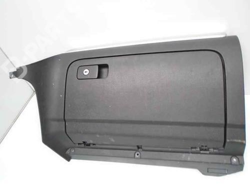 Used Glove box Glove box VW GOLF VI (5K1) 2.0 TDI (140 hp) 5860271 5860271
