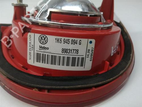 Right tailgate light VW GOLF V (1K1) 1.9 TDI | BP32423325C80 - Image 4