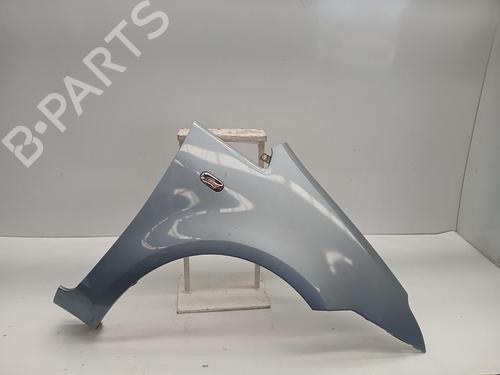 Parafango anteriore destro Parafango anteriore destro FORD FOCUS C-MAX (DM2) [2003-2007] 36032210 36032210