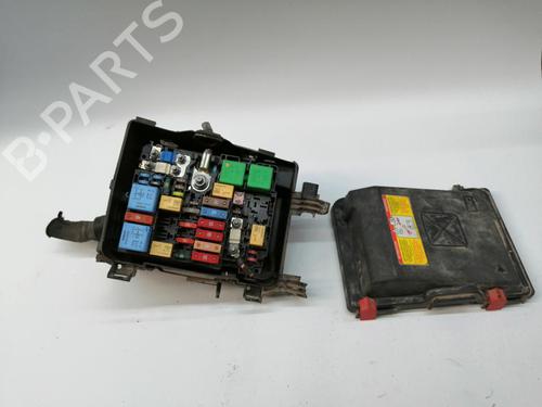 Fuse box PEUGEOT 308 II (LB_, LP_, LW_, LH_, L3_)  | BP29982408E1