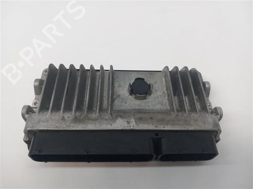 Used Engine control unit (ECU) Engine control unit (ECU) TOYOTA COROLLA Saloon (_E21_) 1.6 VVTi (ZRE210) (122 hp) 16568929 16568929