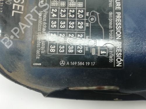 Fuel flap MERCEDES-BENZ B-CLASS Sports Tourer (W245) B 180 CDI (245.207) | BP14244018C131 