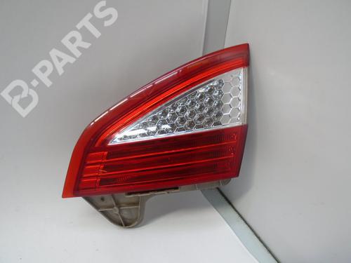Used Right tailgate light Right tailgate light FORD MONDEO IV (BA7) 1.8 TDCi (125 hp) 10254457 10254457
