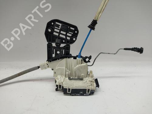 Used Rear left lock Rear left lock 33470489 33470489