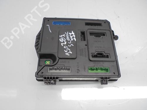 Used Electronic module RENAULT GRAND SCÉNIC III (JZ0/1_) [2009-2016]  8186785