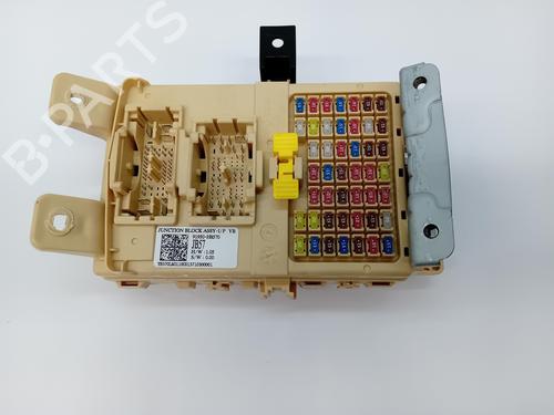 Used Fuse box KIA STONIC (YB) [2017-2025]  18526358
