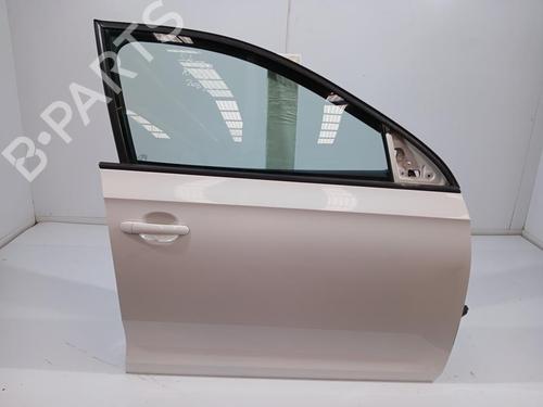 Used Right front door SKODA RAPID (NH3, NK3, NK6) 1.6 TDI (105 hp) 31696173