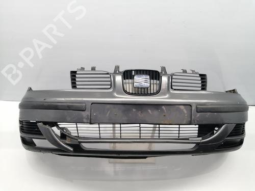 Used Front bumper SEAT LEON (1M1) [1999-2006]  31382327