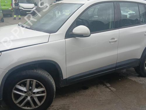 Right rear door VW TIGUAN (5N_) | BP32232070C5