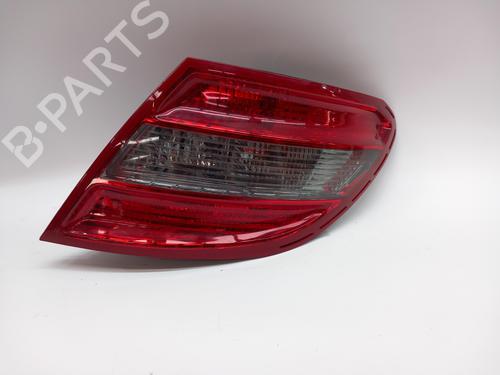 Used Right taillight MERCEDES-BENZ C-CLASS (W204) [2007-2015]  28813951