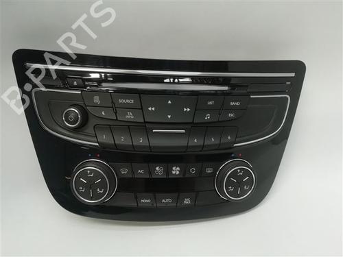Used Climate control Climate control 39468624 39468624