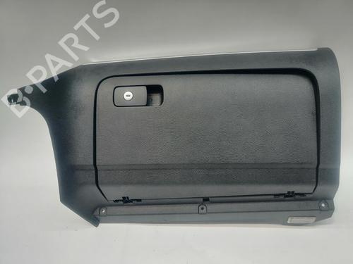 Boîte à gants VW SCIROCCO III (137, 138) [2008-2017]  28107861