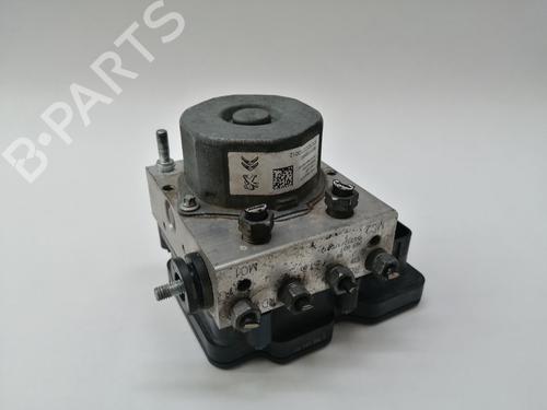 Used Control unit PEUGEOT 308 SW II (LC_, LJ_, LR_, LX_, L4_) [2014-2021]  10699226