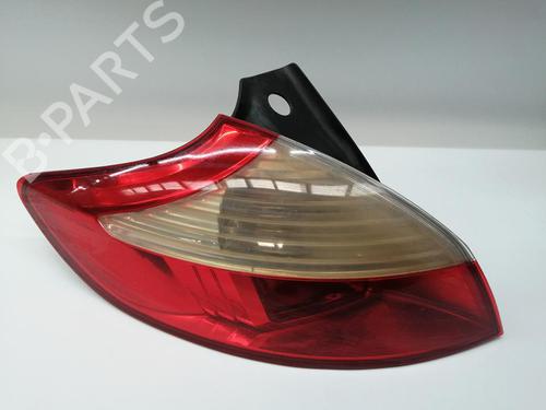 Venstre baglygte Venstre baglygte RENAULT MEGANE III Hatchback (BZ0/1_, B3_) 1.5 dCi (106 hp) 34247228 34247228