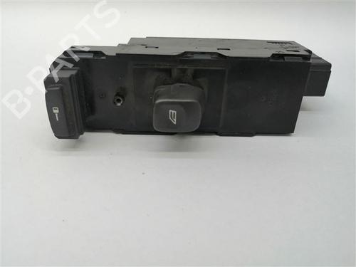 Used Right front window switch Right front window switch VOLVO S60 I (384) 2.4 (170 hp) 22761830 22761830