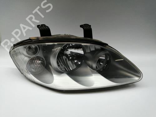 Højre forlygte SSANGYONG RODIUS I 2.7 Xdi (163 hp) 30968095