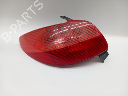 Used Left taillight PEUGEOT 206 Hatchback (2A/C) 2.0 HDI 90 (90 hp) 28956685