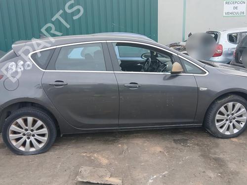Hattehylde OPEL ASTRA J (P10)  | BP31696877C85 