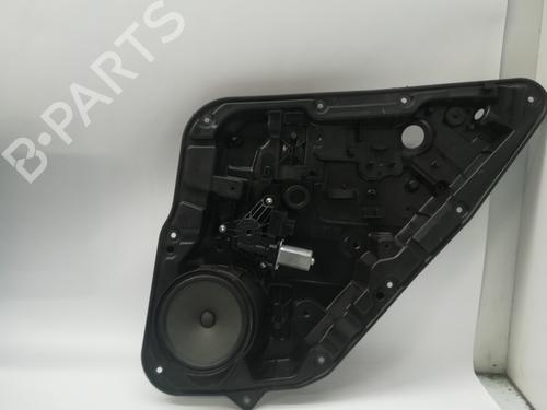 Alzavetro posteriore destra MERCEDES-BENZ A-CLASS (W176) A 180 CDI / d (176.012) (109 hp) 11595841