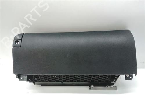 Used Glove box Glove box 15472187 15472187
