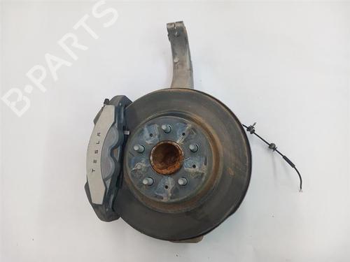 Used Right front steering knuckle Right front steering knuckle TESLA MODEL 3 (5YJ3) EV (283 hp) 30321338 30321338