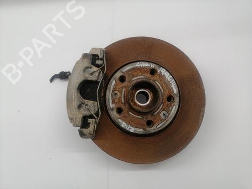 Used Left front steering knuckle MERCEDES-BENZ CITAN Tourer (W420) 110 CDI (420.723) (95 hp) 31089806