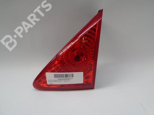 Used Right tailgate light Right tailgate light PEUGEOT 3008 I MPV (0U_) 1.6 HDi (109 hp) 8593544 8593544