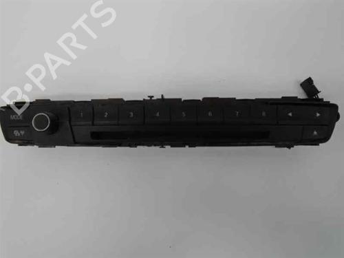 Used Radio Radio BMW 3 (F30, F80) 320 d (184 hp) 7035977 7035977