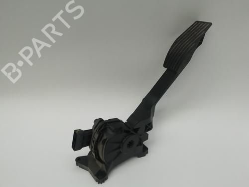 Used Pedal Pedal 16045108 16045108