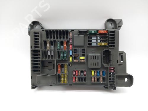 fuse-box-bmw-x5-e70-2006-2007-2008-2009-2010-2011-2012-2013-33930317 main image
