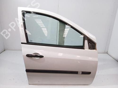 Used Right front door RENAULT CLIO III Grandtour (KR0/1_) 1.5 dCi (KR0G) (68 hp) 31621459