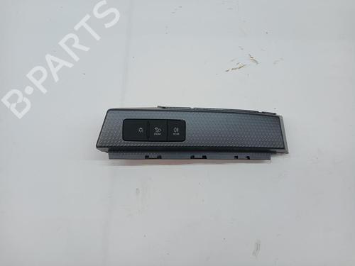 Hovedlysbryter Hovedlysbryter AUDI A1 Sportback (GBA) 30 TFSI (116 hp) 34279529 34279529