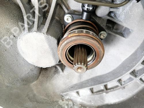 Gearbox OPEL CORSA E (X15)  | BP23574813M3 