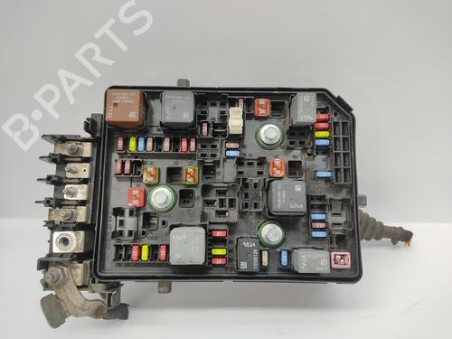 Used Fuse box OPEL ASTRA K (B16) 1.6 CDTi (68) (110 hp) 17558429
