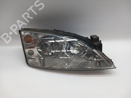 Used Right headlight FORD MONDEO III Saloon (B4Y) 2.0 16V (146 hp) 28676985