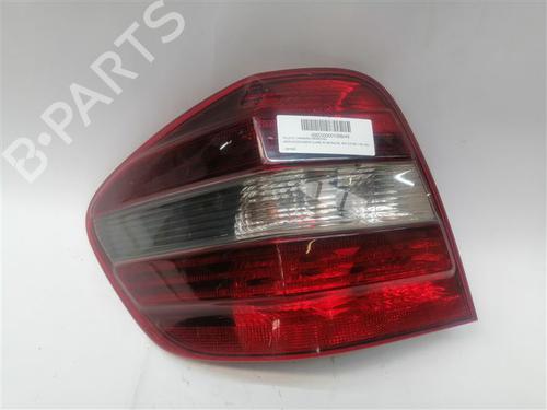 Used Left taillight Left taillight MERCEDES-BENZ M-CLASS (W164) ML 280 CDI 4-matic (164.120) (190 hp) 28152891 28152891