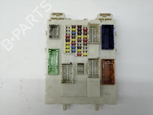 Used Fuse box FORD FOCUS III [2010-2020]  30533296