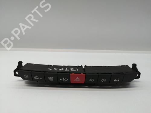 Used Warning switch FIAT 500L (351_, 352_) 1.3 D Multijet (199LXY1A, 199LXY11) (84 hp) 19054047