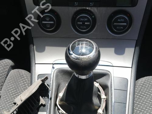 Rear left lock VW PASSAT B6 (3C2) 2.0 TDI | BP16405769C100 