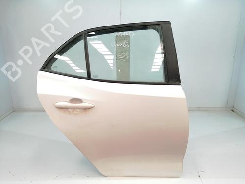 Right rear door TOYOTA COROLLA Hatchback (_E21_, _EA1_, _EH1_) 1.8 Hybrid (ZWE211) 6700302540 |