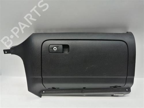 Used Glove box Glove box 19155611 19155611