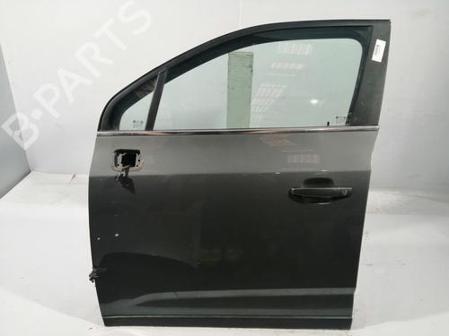 Used Left front door CHEVROLET ORLANDO (J309) 2.0 D (163 hp) 5453195