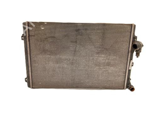 Used Water radiator Water radiator 37182537 37182537