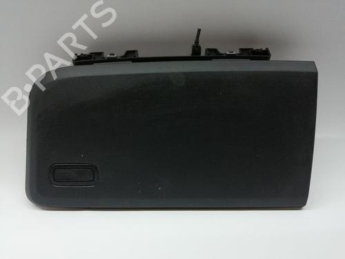 Used Glove box Glove box 37428771 37428771
