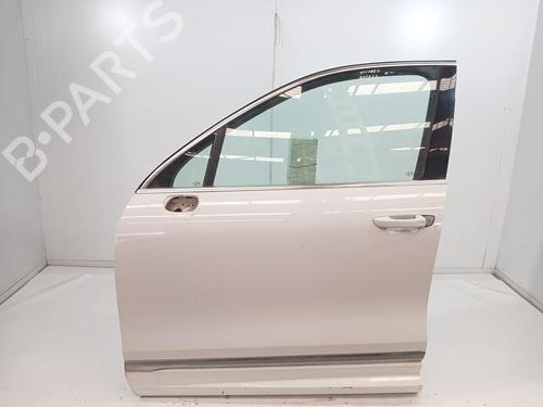 Used Left front door Left front door 38541187 38541187